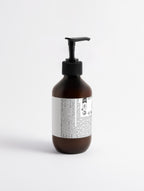 BYAG. Seidiges Körperserum - Spices & Sandalwood – Produktbild 2